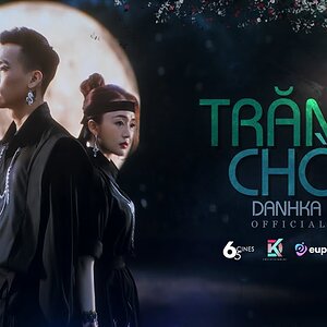 DANHKA | TRĂNG CHỜ | OFFICIAL MUSIC VIDEO | Bao nhiêu lá thu đổi mộng vàng